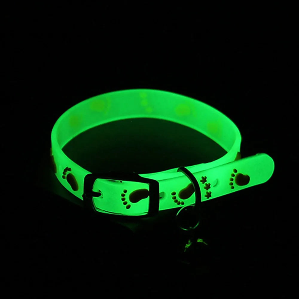 Glowing Small Dog /Cat Collar Anti-Loss Fluorescent Silicone Cat Bell Collar