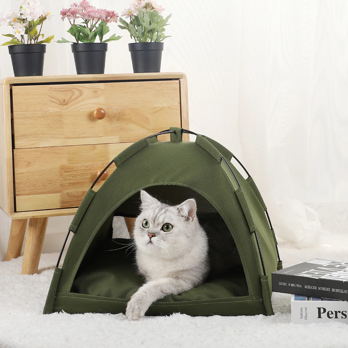 Pet Tent Bed - Cozy Clamshell Cat House with Warm Cushions for Winter Comfort