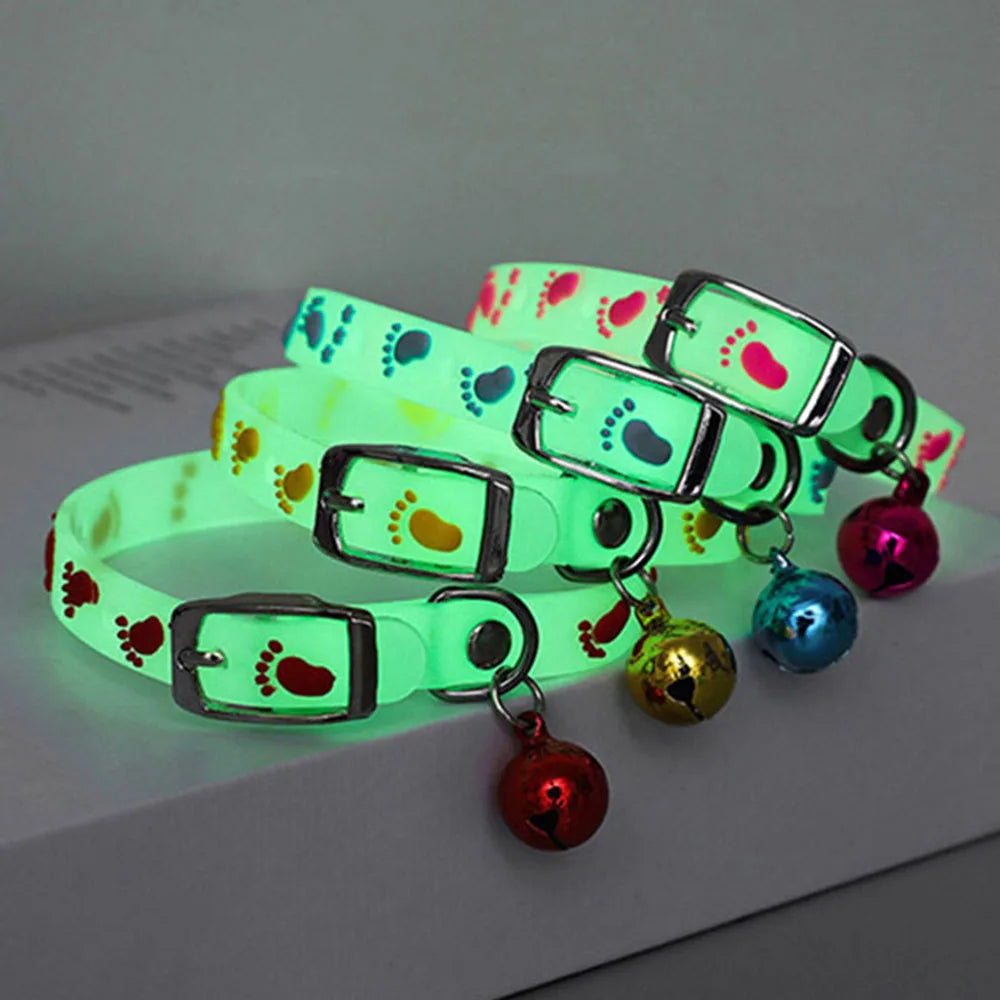 Glowing Small Dog /Cat Collar Anti-Loss Fluorescent Silicone Cat Bell Collar